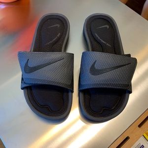 Nike slide sandals